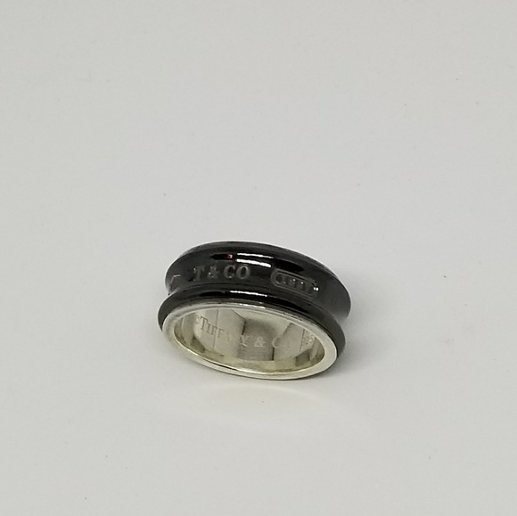 🚫SOLD🚫Tiffany Men's Silver/Titanium Ring - Picture 3 of 8